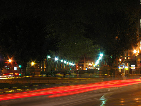 Passeig de Born bei Nacht Fotos